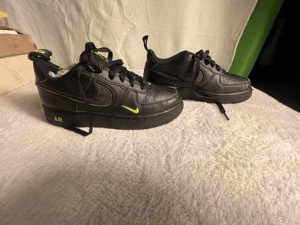 Nike Air Force 1 Low Black & Neon Green Volt Sneakers Size 4Y Kids / 5.5 Women
